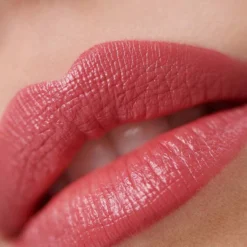 Satin Lipstick - Rouge Elixir 02. Desired Pink