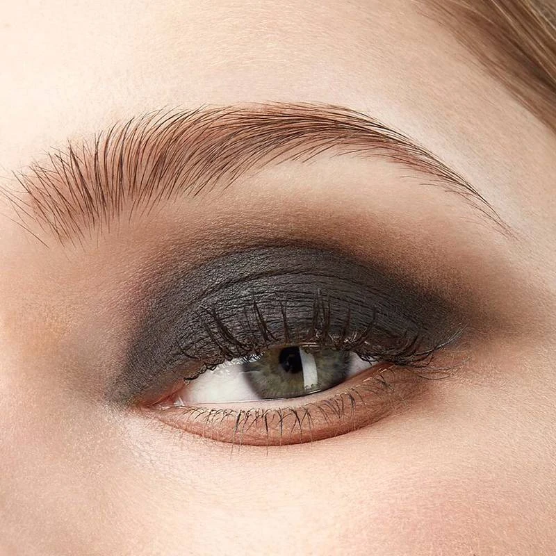 Eyeshadow 24. Black Strength 2 Eyeshadow 24. Black Strength - Image 2