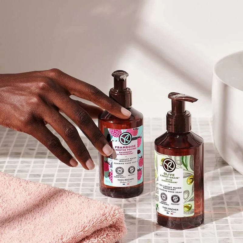 Raspberry & Peppermint Foaming Hand Soap 1 Raspberry & Peppermint Foaming Hand Soap